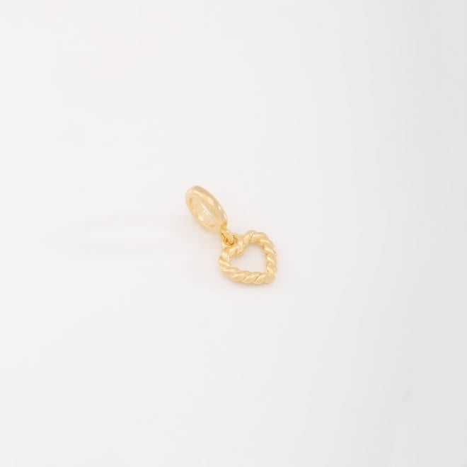 PG-00162 PINGENTE BANHADO A OURO 18K EM FORMATO DE CORAÇÃO TORCIDO