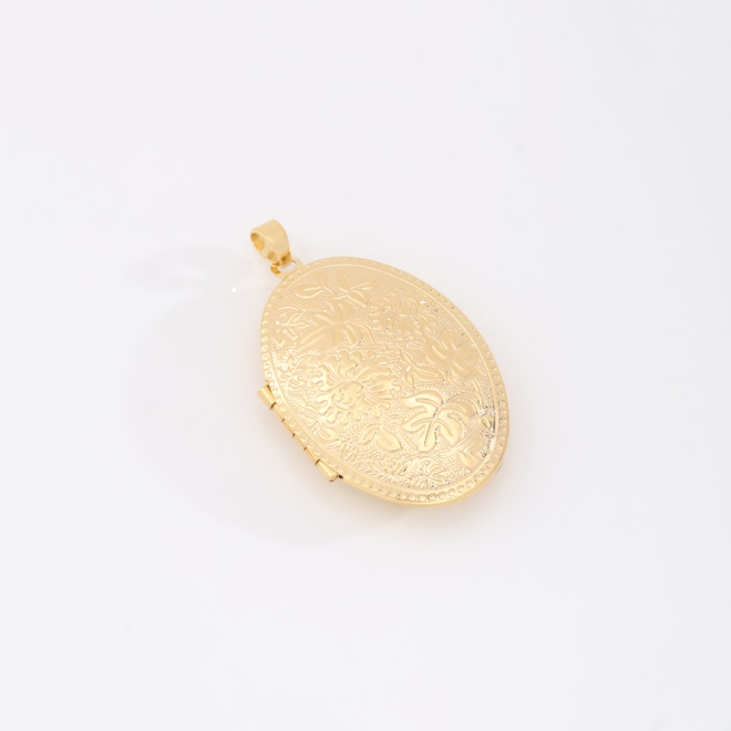 PG-00171 PINGENTE MEDALHÃO COM DESIGN OVAL E DETALHES DE FLOR