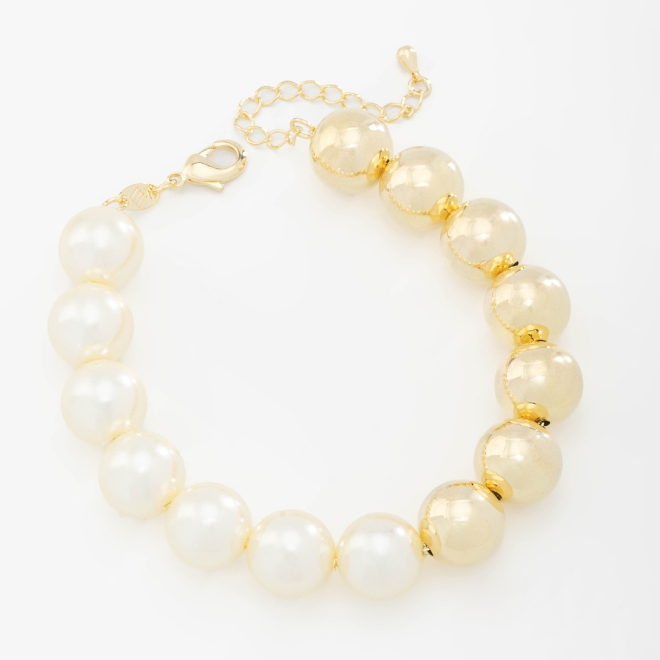 PU-00752 PULSEIRA COM PÉROLAS BRANCAS E ESFERAS DOURADAS