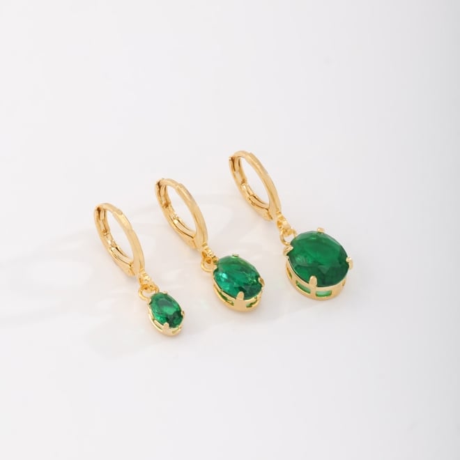 TAQ-00016 TRIO DE ARGOLAS BANHADAS A OURO 18K COM PINGENTES EM ZIRCÔNIAS