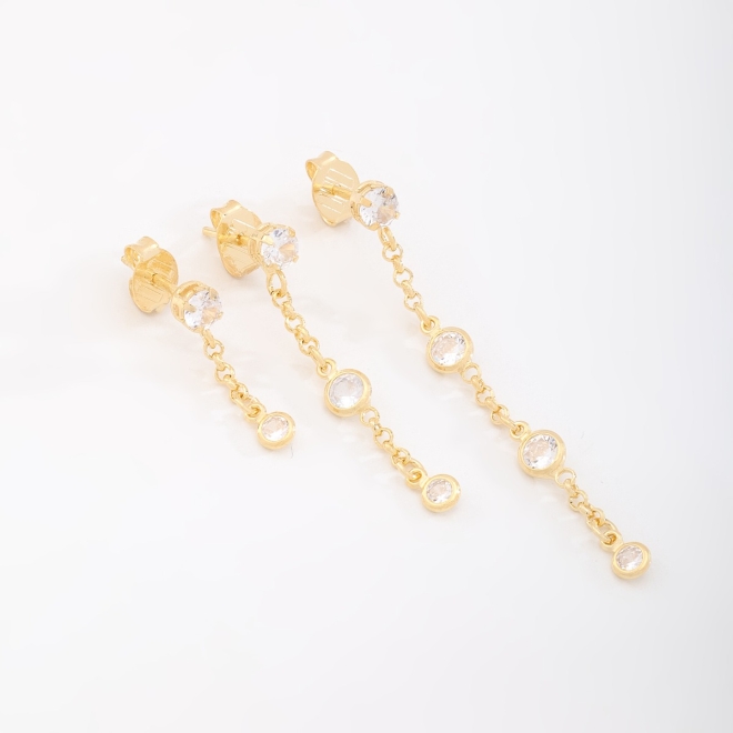 TBR-00020 TRIO DE BRINCOS COM DETALHES PENDURADOS EM ZIRCÔNIAS