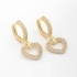 AC-0804 BRINCO BANHADO A OURO 18K DE ARGOLA COM PINGENTE DE CORAÇÃO CRAVEJADO EM ZIRCÔNIAS