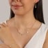 AC-0962 BRINCO ARGOLA BANHADO A OURO 18K COM DETALHE EM ZIRCÔNIA E PINGENTE DE PÉROLA