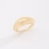 AN-01926 ANEL BANHADO A OURO 18K COM DESIGN LISO E ACABAMENTO POLIDO
