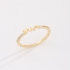 AN-01961 ANEL BANHADO A OURO 18K COM DESIGN EM BATIMENTO CARDÍACO E DETALHES DE ZIRCÔNIAS