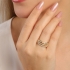 AN-01998 ANEL BANHADO A OURO 18K COM DESIGN EM FILEIRAS CRAVEJADAS E DETALHES EM PEDRAS MAIORES