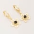 AQ-00214 BRINCO ARGOLA BANHADO A OURO 18K COM PINGENTE EM FORMATO DE FLOR E ZIRCÔNIA