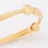 BLX-00036 BRACELETE BANHADO A OURO 18K COM DESIGN RÍGIDO E DETALHES EM CORAÇÃO