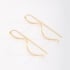 BR-01858 BRINCO BANHADO A OURO 18K COM DESIGN LONGO E ONDULADO