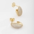 BR-02198-BRINCO BANHADO A OURO 18K COM DESIGN ORGÂNICO E DETALHE FRONTAL CRAVEJADO
