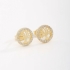 BR-02700 BRINCO BANHADO A OURO 18K COM DESIGN DE ÁRVORE DA VIDA E DETALHES CRAVEJADOS