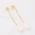 BR-03050 BRINCO BANHADO A OURO 18K COM DESIGN ALONGADO, CORRENTE DELICADA E PINGENTE EM CRISTAL