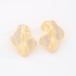 BR-03087 BRINCO BANHADO A OURO 18K COM DESIGN ORGÂNICO E CONTEMPORÂNEO