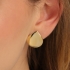 BR-03159 BRINCO BANHADO A OURO 18K EM GOTA LISA