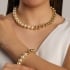 CH-0291 CHOKER BANHADA A OURO 18K COM BOLAS POLIDAS E PÉROLAS
