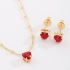 CJ-00377 CONJUNTO BANHADO A OURO 18K COM PINGENTE E BRINCOS EM CORAÇÃO LAPIDADO