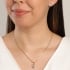 CJS-00122 CONJUNTO BANHADO A OURO 18K COM DESIGN DELICADO E INSPIRADO NA NATUREZA,COLAR COM PINGENTE EM FORMATO DE RAMO COM FOLHAS SUAVEMENTE CURVADAS