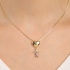 GR-01361 COLAR BANHADO A OURO 18K COM PINGENTE DE CORAÇÃO LISO E MENINA CRAVEJADA