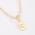 GR-02317 GARGANTILHA BANHADA A OURO 18K RIVIERA COM PINGENTE DE LETRA