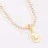 GR-02317 GARGANTILHA BANHADA A OURO 18K RIVIERA COM PINGENTE DE LETRA