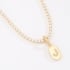GR-02317 GARGANTILHA BANHADA A OURO 18K RIVIERA COM PINGENTE DE LETRA