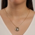 GRM-01631 COLAR BANHADO A OURO 18K COM PINGENTE CIRCULAR E DETALHE CENTRAL BANHADO A RÓDIO