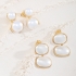 BR-02827 BRINCO COM DUPLAS PÉROLAS EM DESIGN ELEGANTE