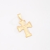 PG-00208 PINGENTE BANHADO A OURO 18K EM FORMATO DE CRUZ COM DETALHE DO CRUCIFICADO EM ALTO-RELEVO