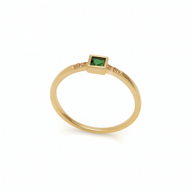 AN-00662 ANEL BANHADO A OURO 18K COM PEDRA CENTRAL EM ZIRCÔNIA VERDE