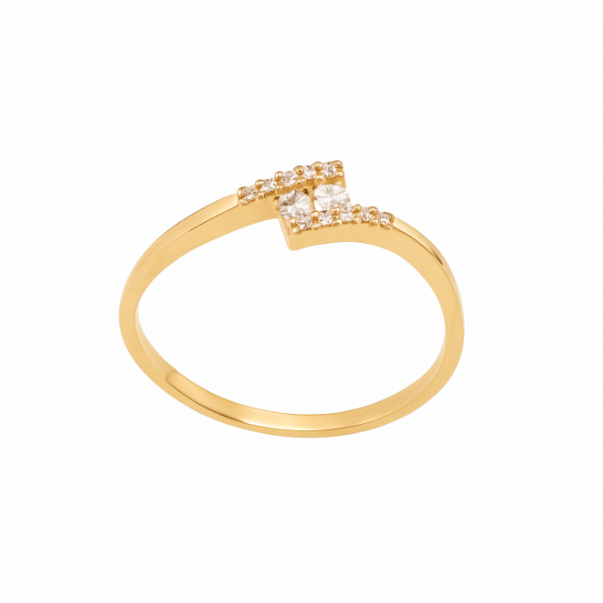 AN-00714 ANEL BANHADO A OURO 18K COM DESIGN DELICADO E DETALHE CENTRAL