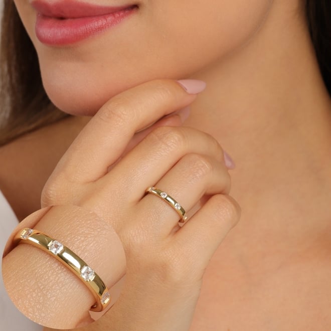 AN-01597 ANEL COM QUATRO ZIRCONIAS
