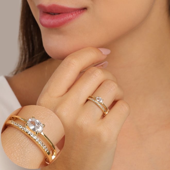 AN-01676 ANEL COM ZIRCÔNIA CENTRAL LAPIDADA E DETALHES