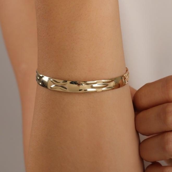 BL-00122 BRACELETE COM DESIGN ORGÂNICO