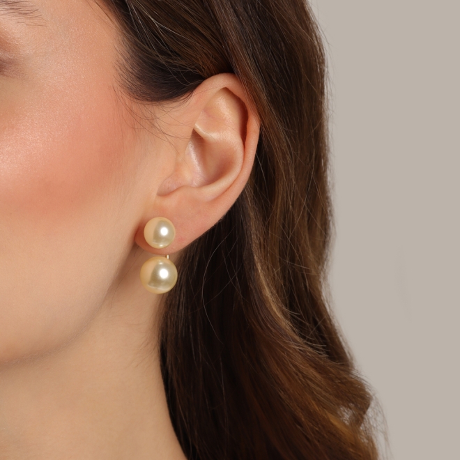 BR-00082 BRINCO BANHADO A OURO 18K COM DESIGN DUPLO E DETALHES EM PÉROLAS