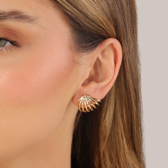 BR-01068 BRINCO BANHADO A OURO 18K EAR HOOK COM DESIGN VAZADO EM TIRAS E DETALHE SUPERIOR