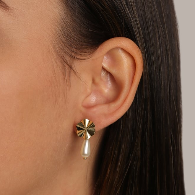 BR-02672-BRINCO FLOR COM PÉROLA DE GOTA