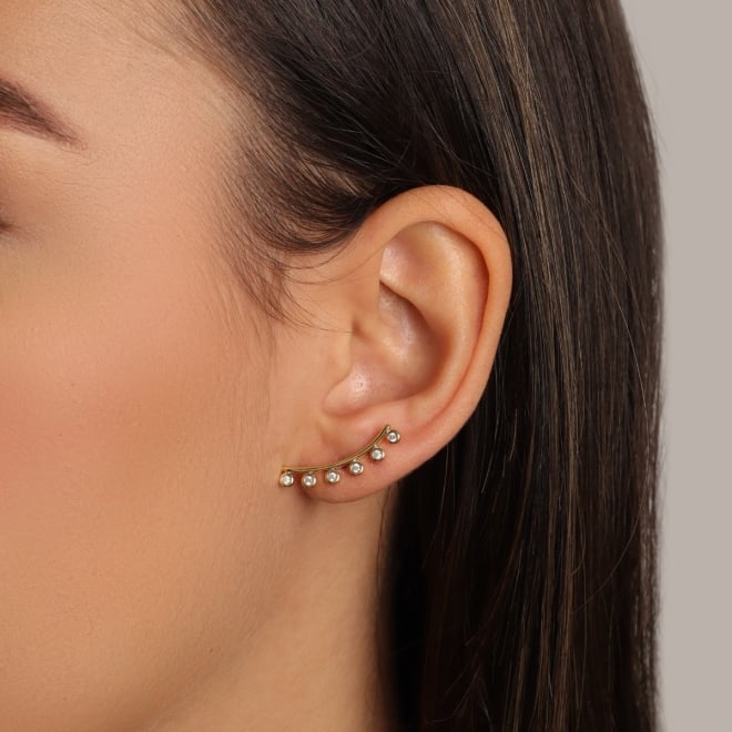 BR-02857 BRINCO EAR CUFF BANHADO A OURO 18K COM DESIGN CURVADO E DETALHES EM ZIRCÔNIAS