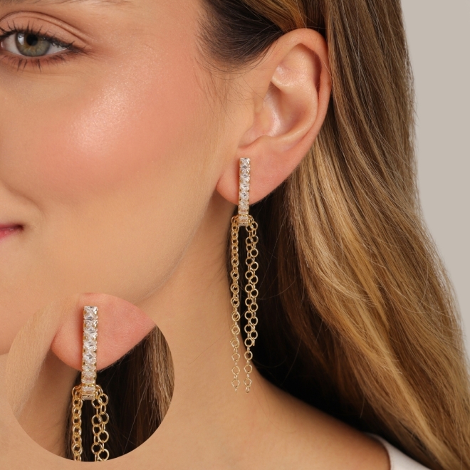 BR-03074 BRINCO BANHADO A OURO 18K COM DESIGN ALONGADO E ELEGANTE, COM BASE EM ZIRCÔNIAS LAPIDADAS