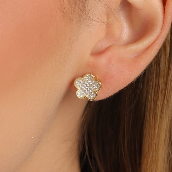 BR-03174 BRINCO BANHADO A OURO 18K DE FLOR