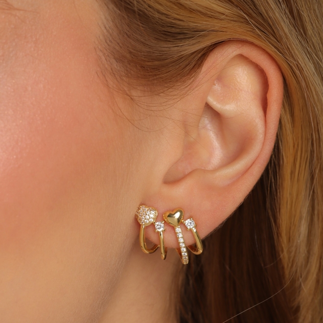 BR-03237 BRINCO EAR HOOK  COM DESIGN DE ARGOLINHAS, DETALHES EM CORAÇÃO