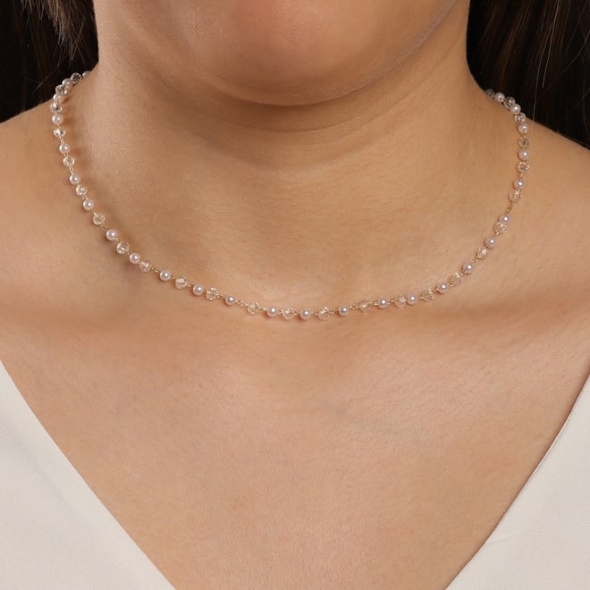 CH-0285 CHOKER COM DETALHES EM PÉROLAS E CRISTAIS TRANSPARENTES