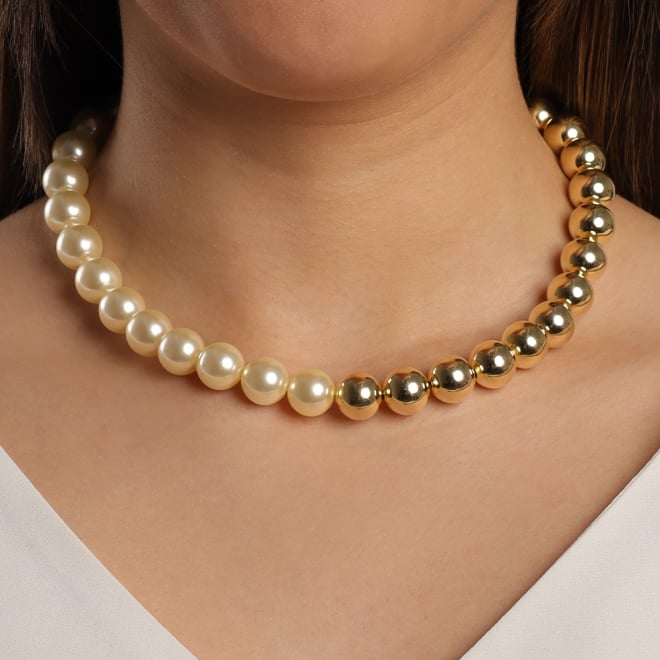 CH-0291 CHOKER BANHADA A OURO 18K COM BOLAS POLIDAS E PÉROLAS