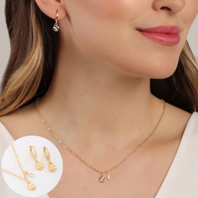 CI-00069 CONJUNTO INFANTIL BANHADO A OURO 18K COM PINGENTES EM FORMATO DE TREVO