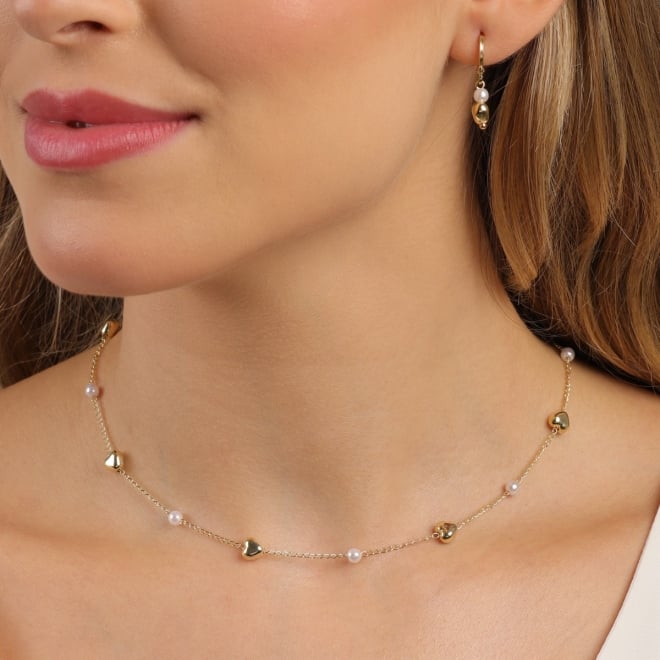 CI-00091 CONJUNTO INFANTIL BANHADO A OURO 18K COM DETALHES EM CORAÇÃO E PÉROLAS