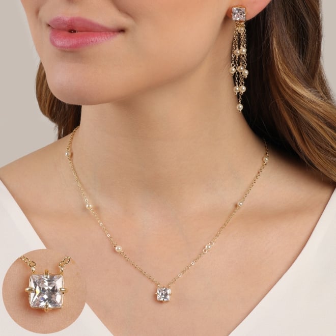 CJ-00030 CONJUNTO BANHADO A OURO 18K COM PEDRA EM ZIRCÔNIA LAPIDADA E DETALHES EM PÉROLAS