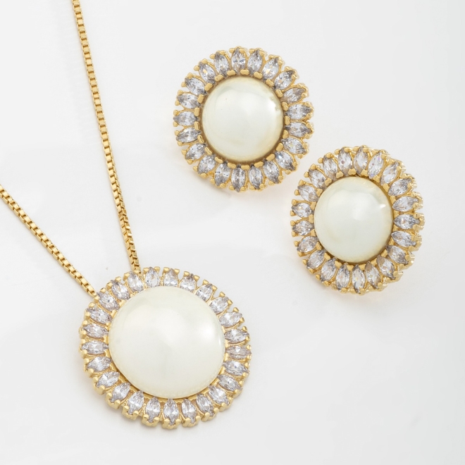 CJ-00181 CONJUNTO COM PÉROLAS E ZIRCÔNIAS 