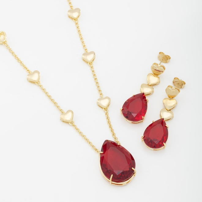 CJX-00033 CONJUNTO BANHADO A OURO 18K COM PEDRAS LAPIDADAS EM FORMATO DE GOTA E DETALHES EM CORAÇÕES