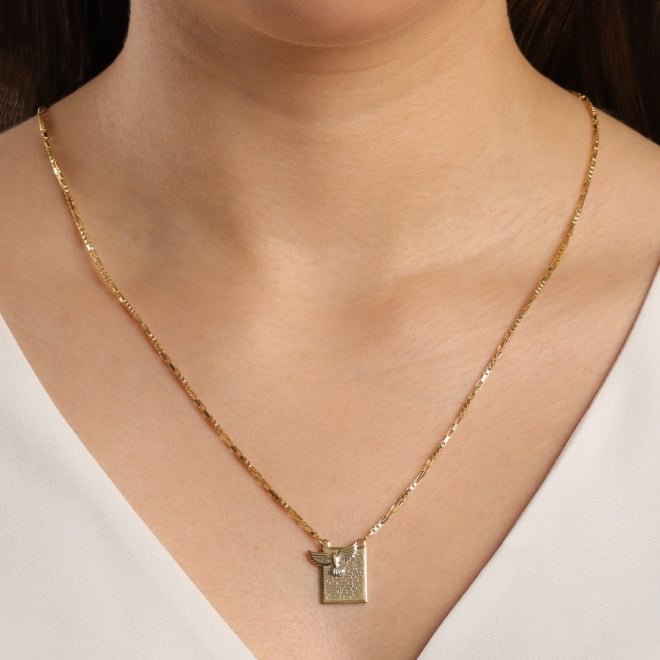 ES-0020 ESCAPULÁRIO BANHADO A OURO 18K COM MEDALHAS DO ESPÍRITO SANTO