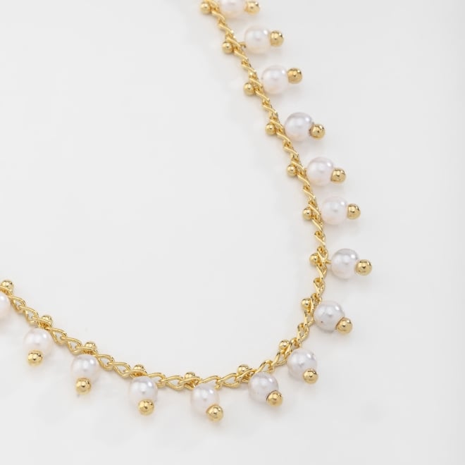 GR-00863 COLAR BANHADO A OURO 18K COM CORRENTE EM ELOS DELICADOS E DETALHES INTERCALADOS EM MINI PÉROLAS