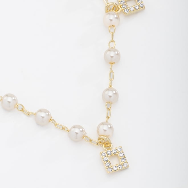 GR-00936 COLAR BANHADO A OURO 18K COM CORRENTE EM ELOS DELICADOS, PÉROLAS INTERCALADAS